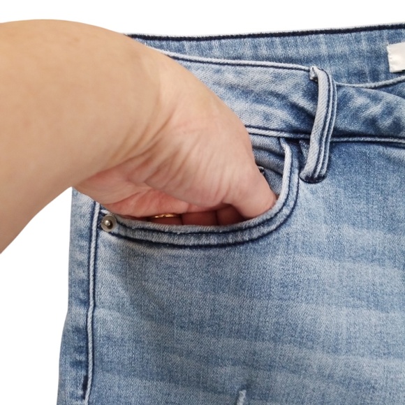 HIDDEN Women's High Rise Distressed Raw Hem Ankle Crop Jeans Size 31 - Picture 5 of 14